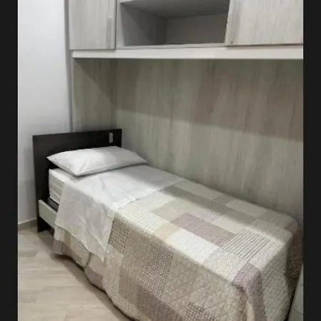 בית הארחה Kalgheros אגריג'נטו